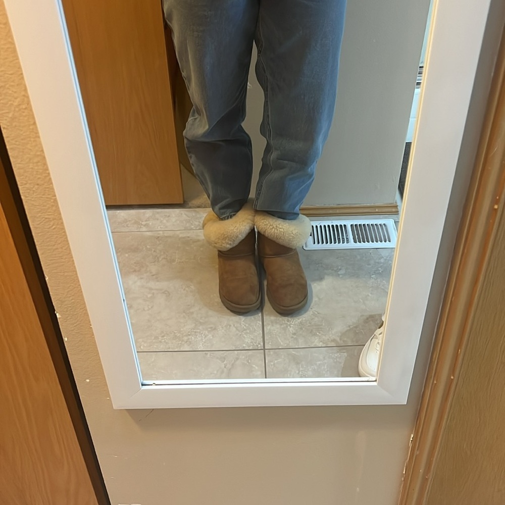 Women’s Ugg boots size 9 - Picture 6 of 6